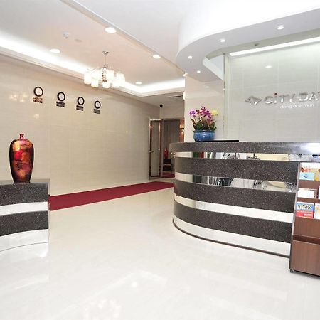 Global Inn Seoul Dongdaemun City Days Inn Екстер'єр фото