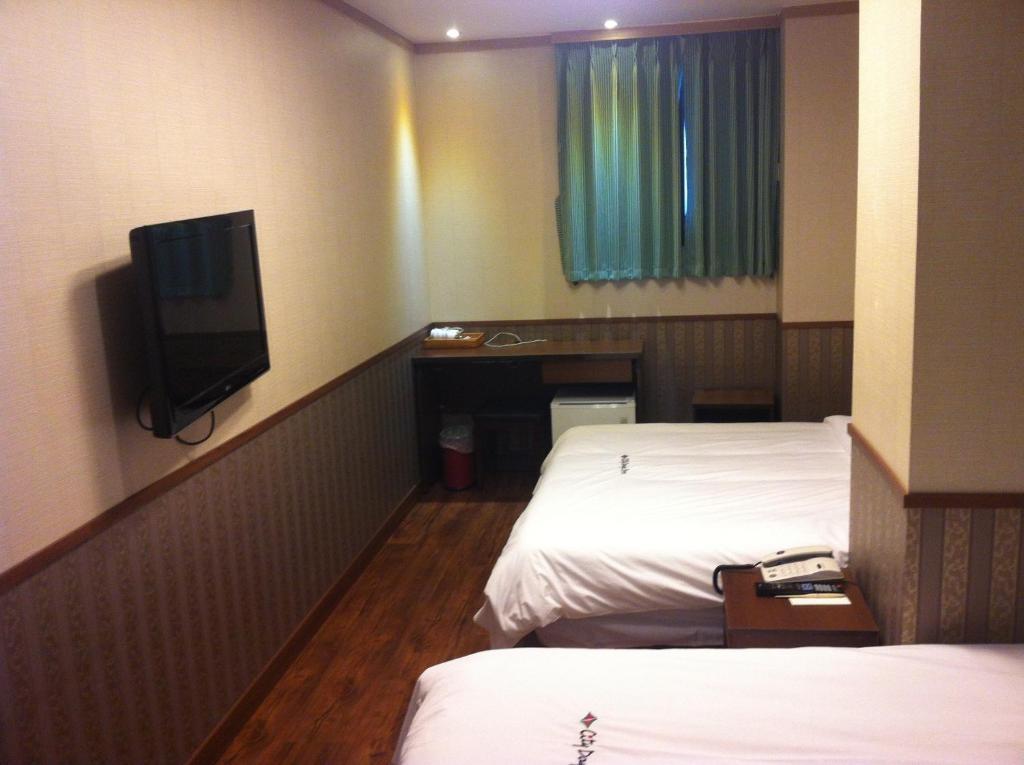 Global Inn Seoul Dongdaemun City Days Inn Екстер'єр фото