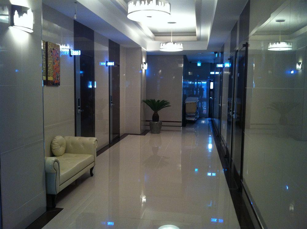 Global Inn Seoul Dongdaemun City Days Inn Екстер'єр фото