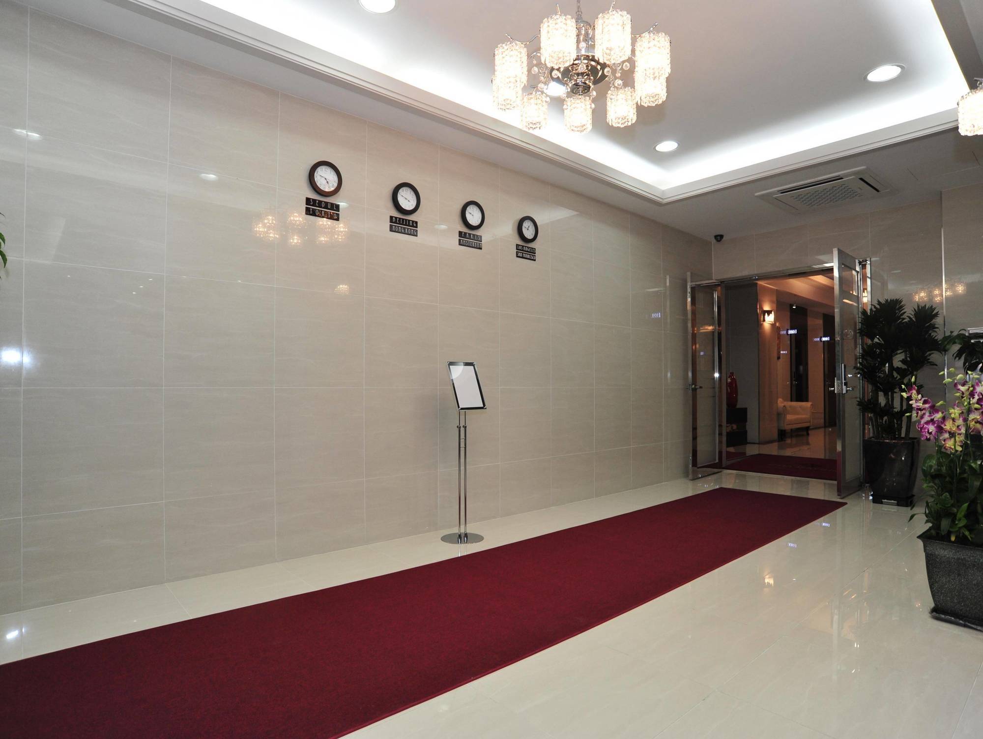 Global Inn Seoul Dongdaemun City Days Inn Екстер'єр фото