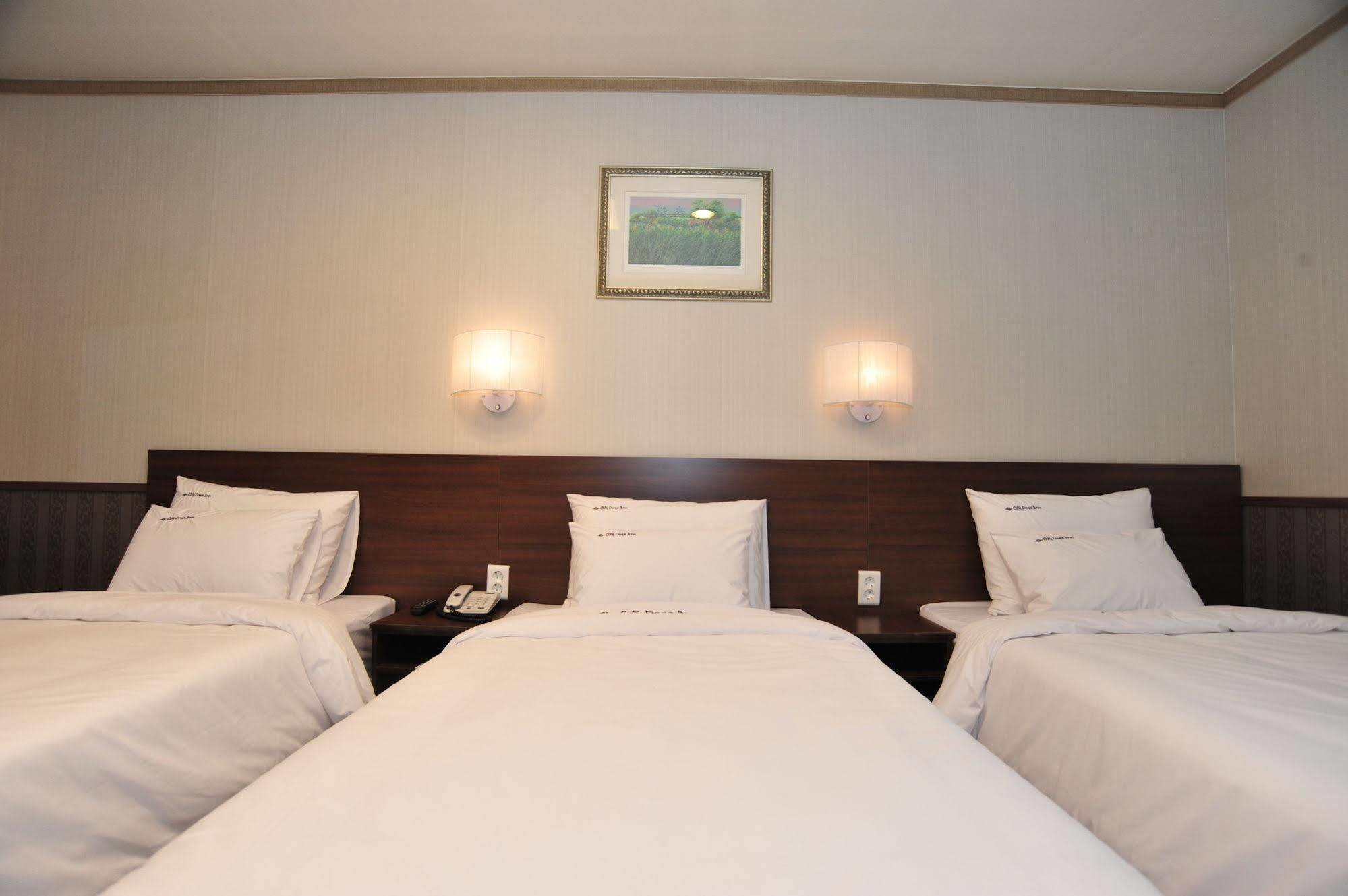 Global Inn Seoul Dongdaemun City Days Inn Екстер'єр фото